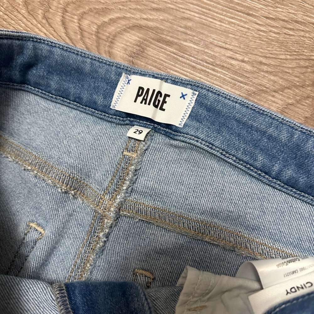 PAIGE Cindy Ripped Straight Leg Distressed Medium Wash Jeans Women's Size 29 - Picture 7 of 8